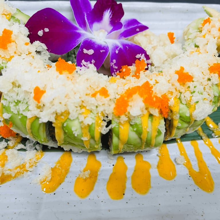 Delicious Tuna Roll Experience